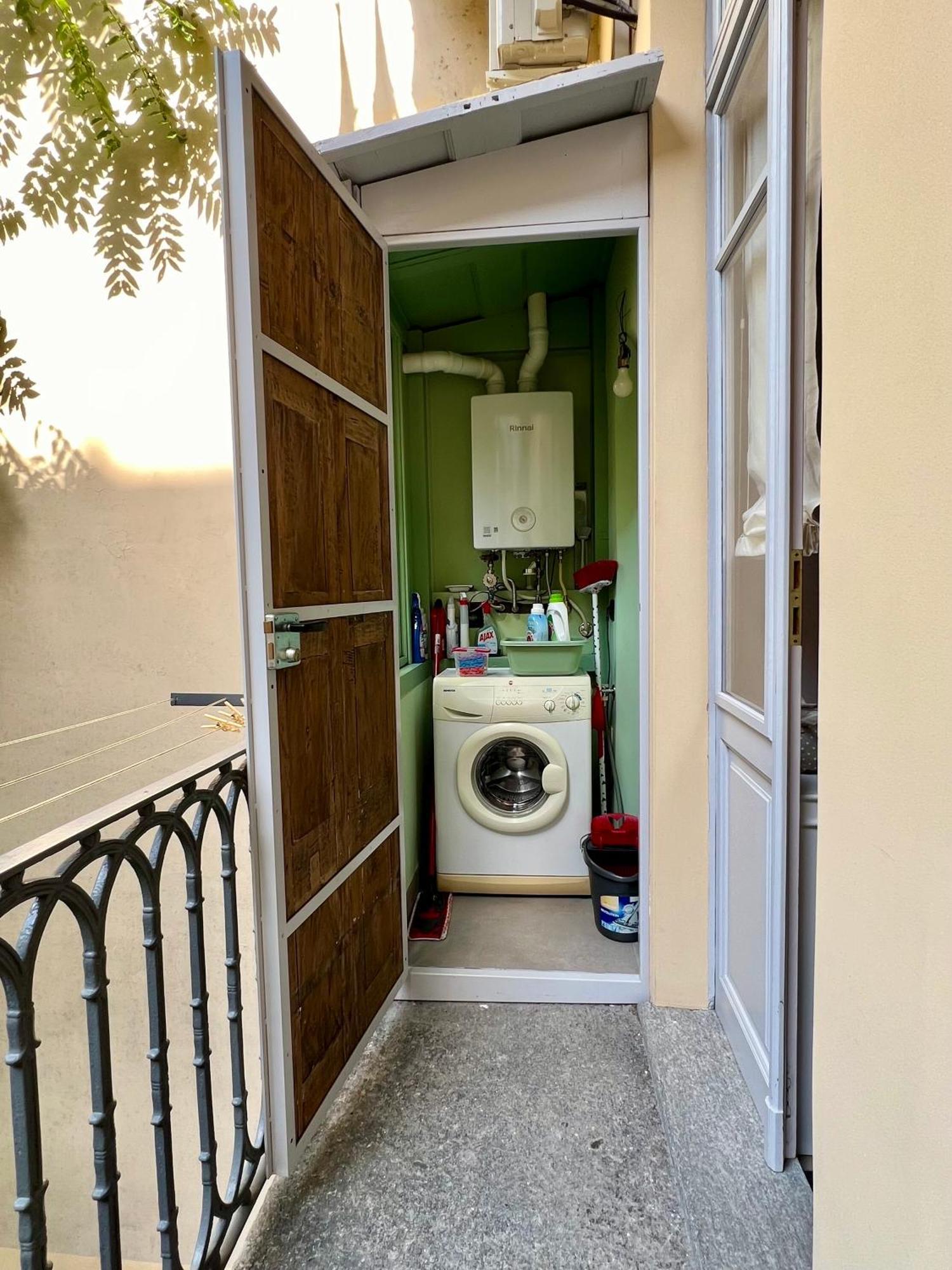 Al 26 Di Tache Apartment Turin Bagian luar foto