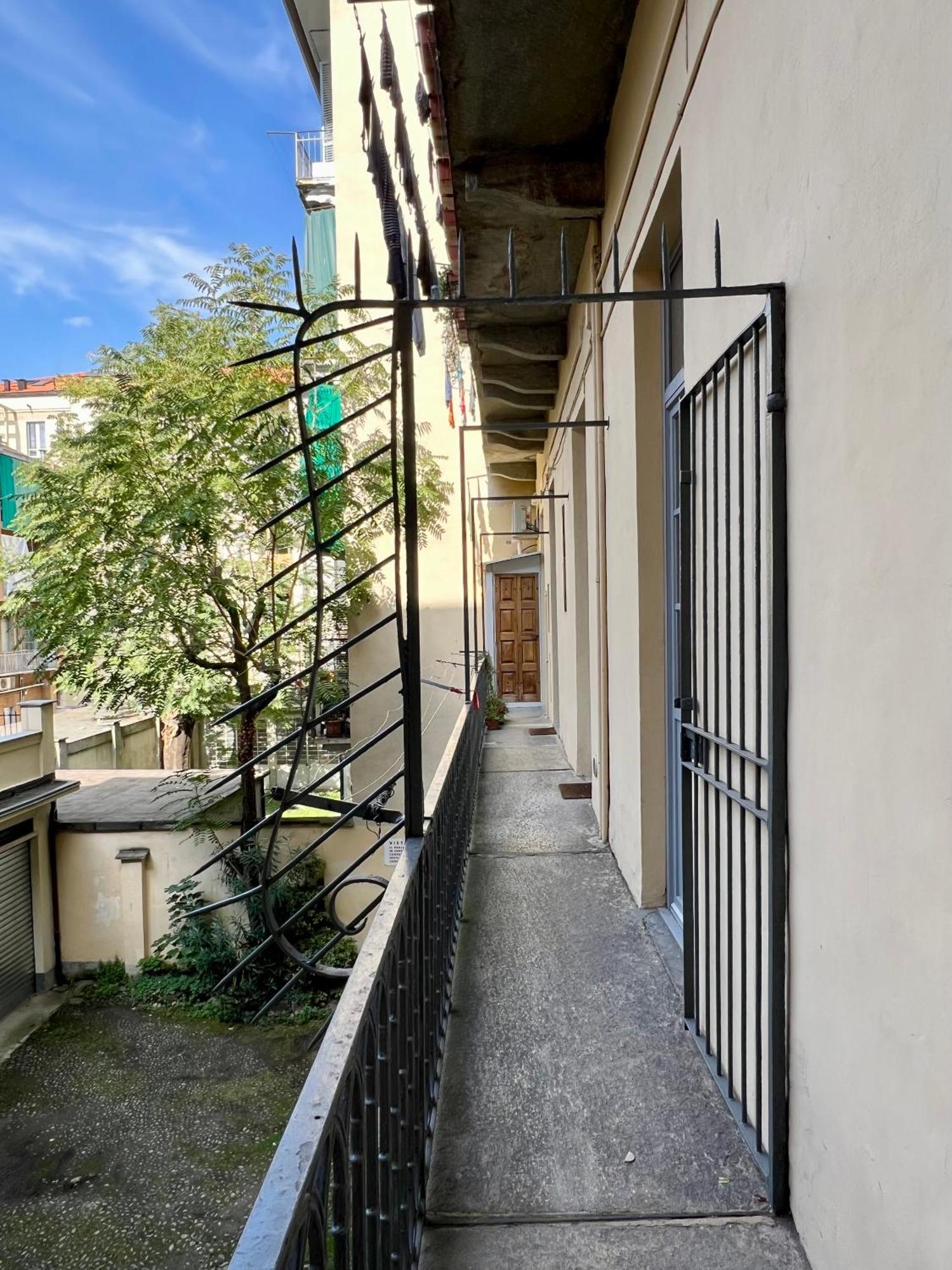 Al 26 Di Tache Apartment Turin Bagian luar foto