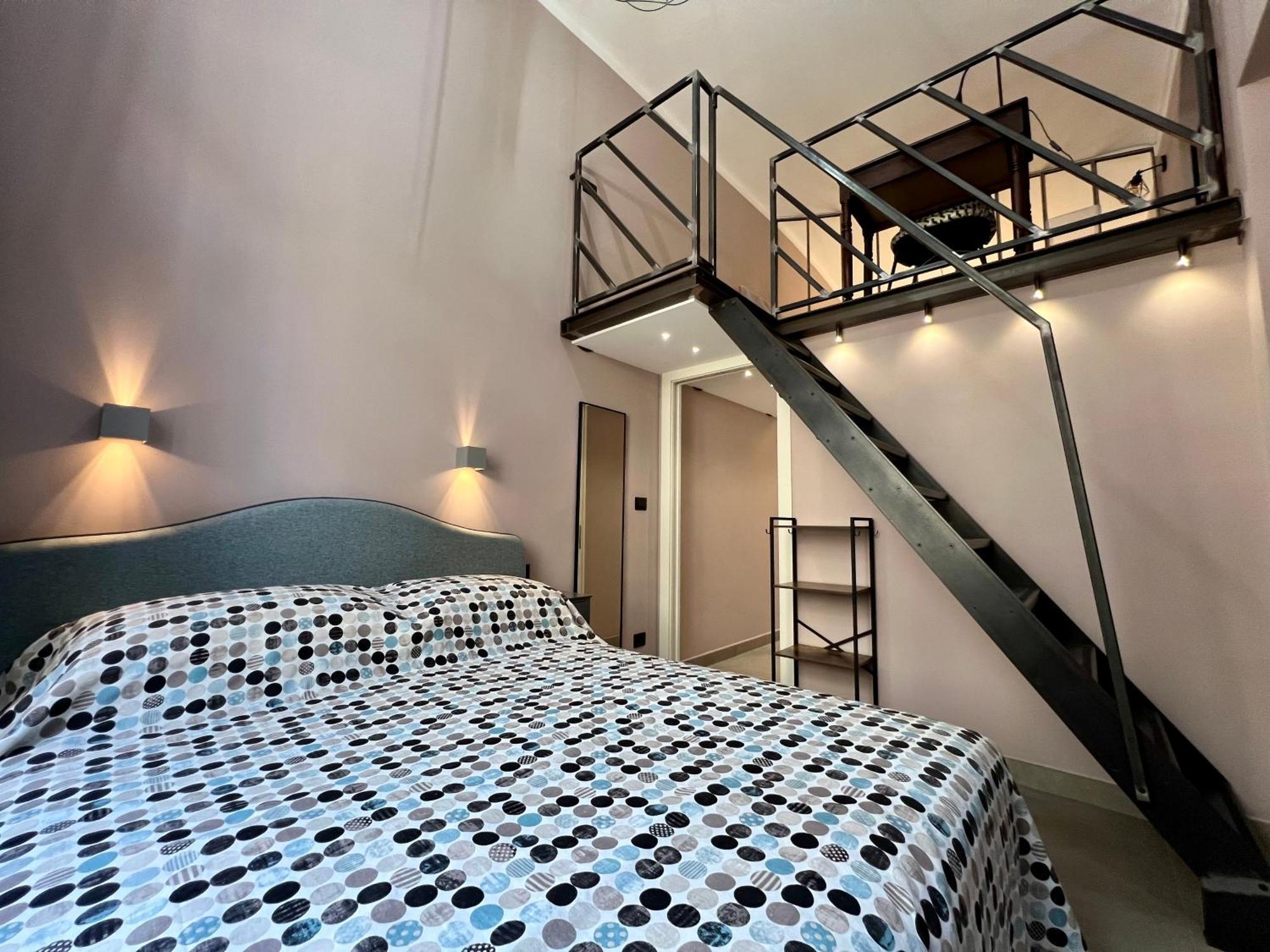 Al 26 Di Tache Apartment Turin Bagian luar foto